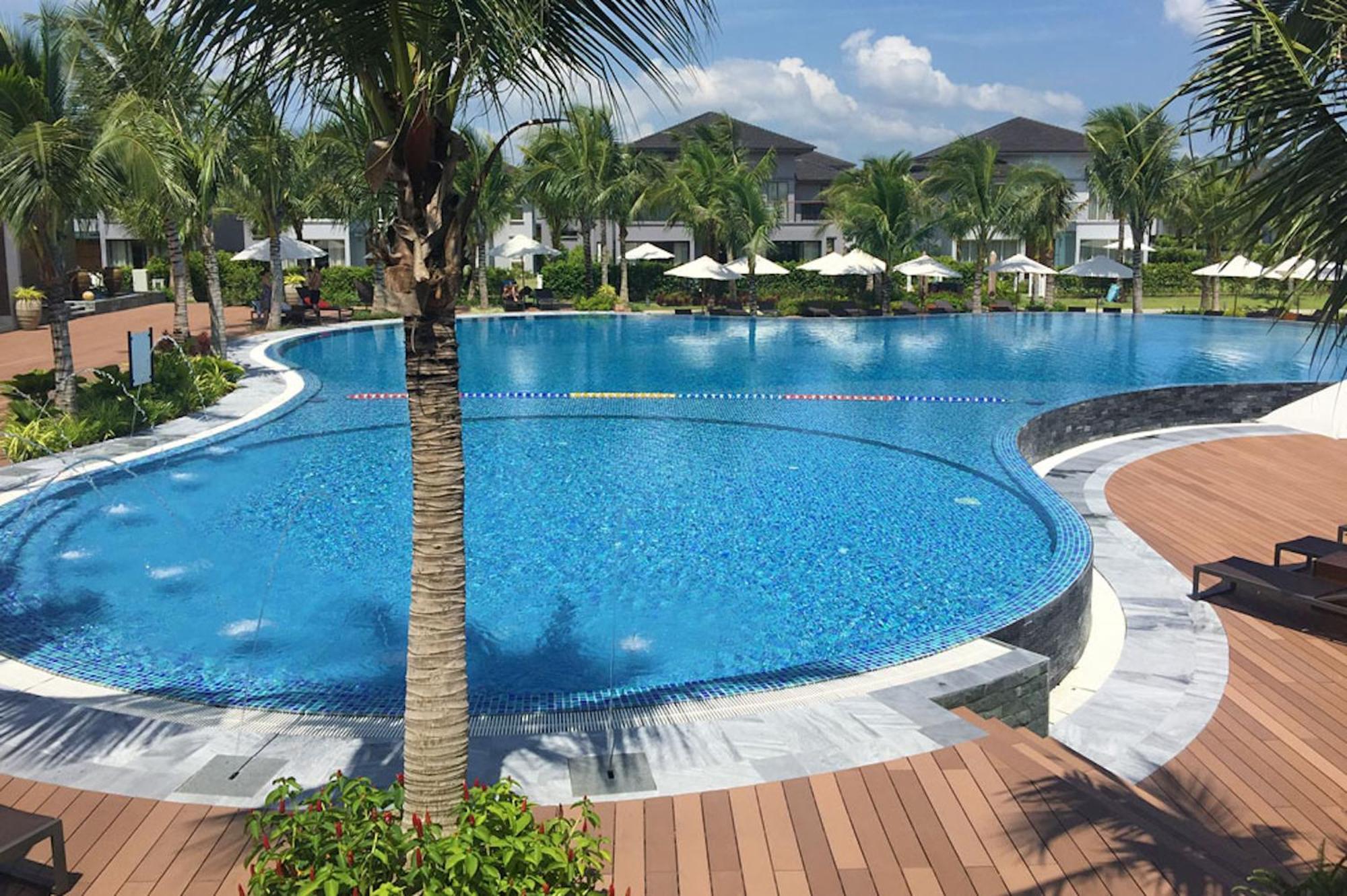 Kosmos Apart Hotel Phu Quoc - Night Market & Walkin To Beach Екстер'єр фото